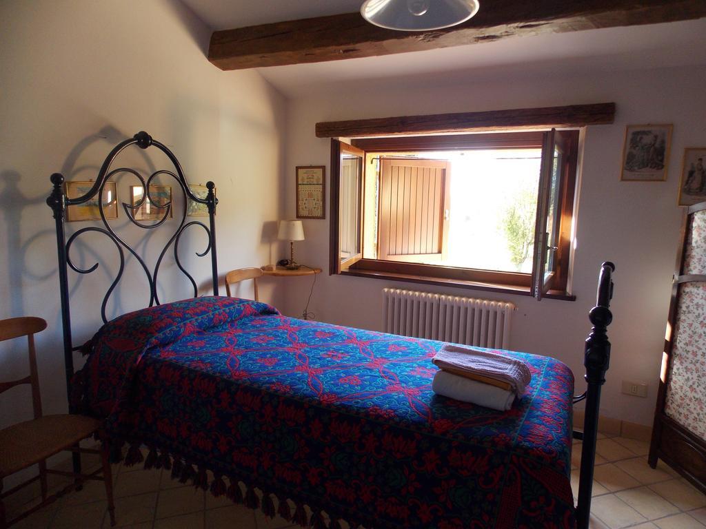 I Fagiani B&B Ρίμινι Δωμάτιο φωτογραφία